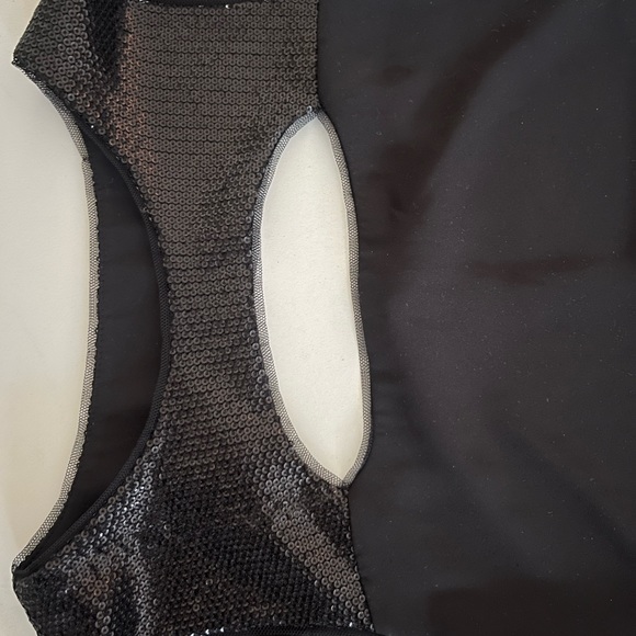 Bcbgmaxazria black blouse asymmetrical with sequins XS - Picture 6 of 6